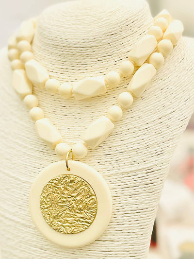 Lisa Ivory Chic Pendant