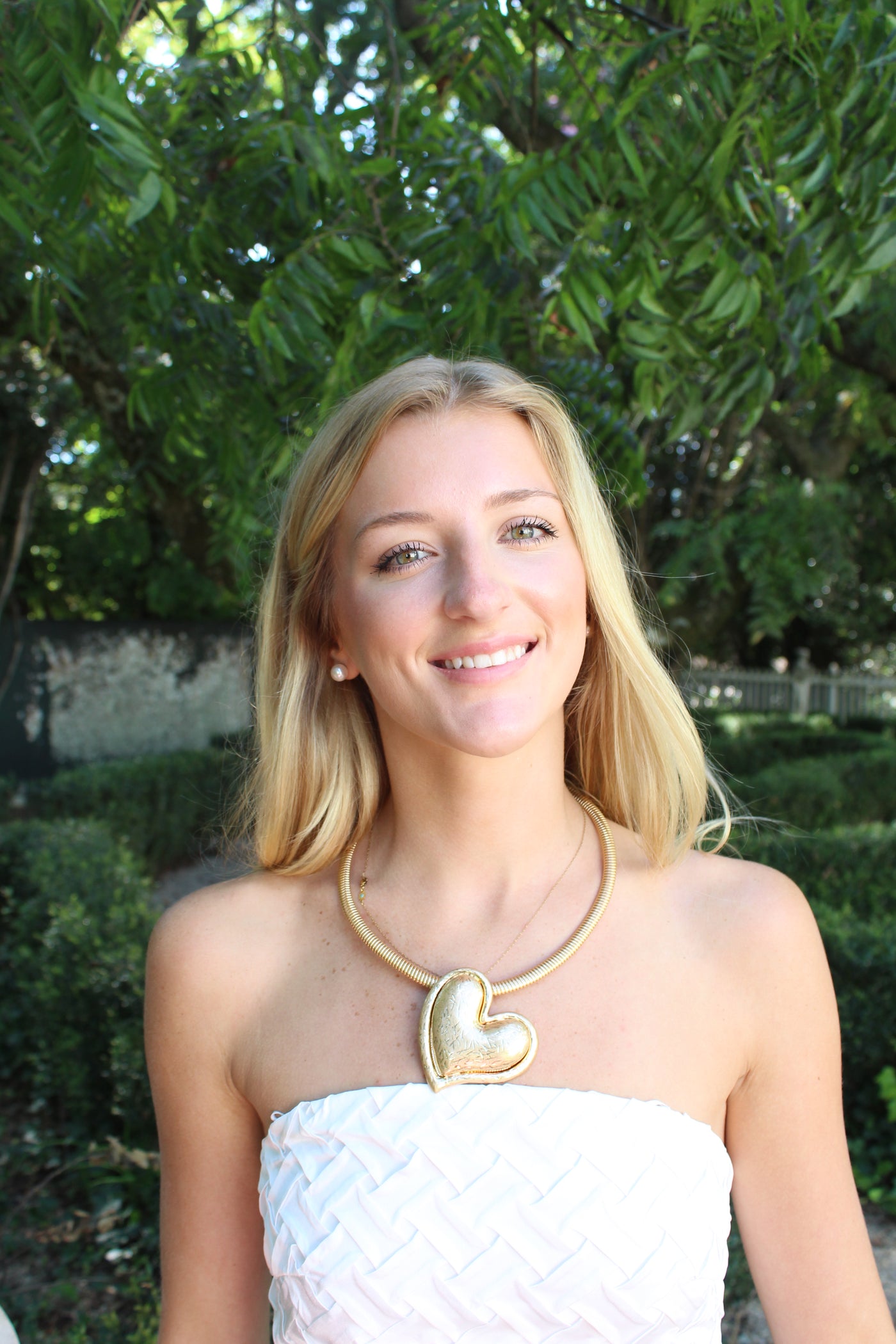 Vintage Heart Gold Choker