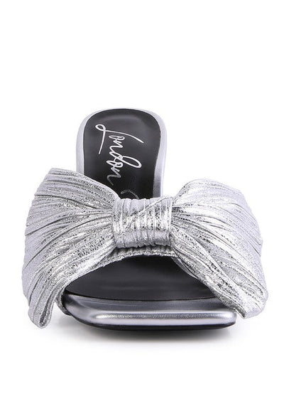 Wonderbuz Bow Heels (Silver)