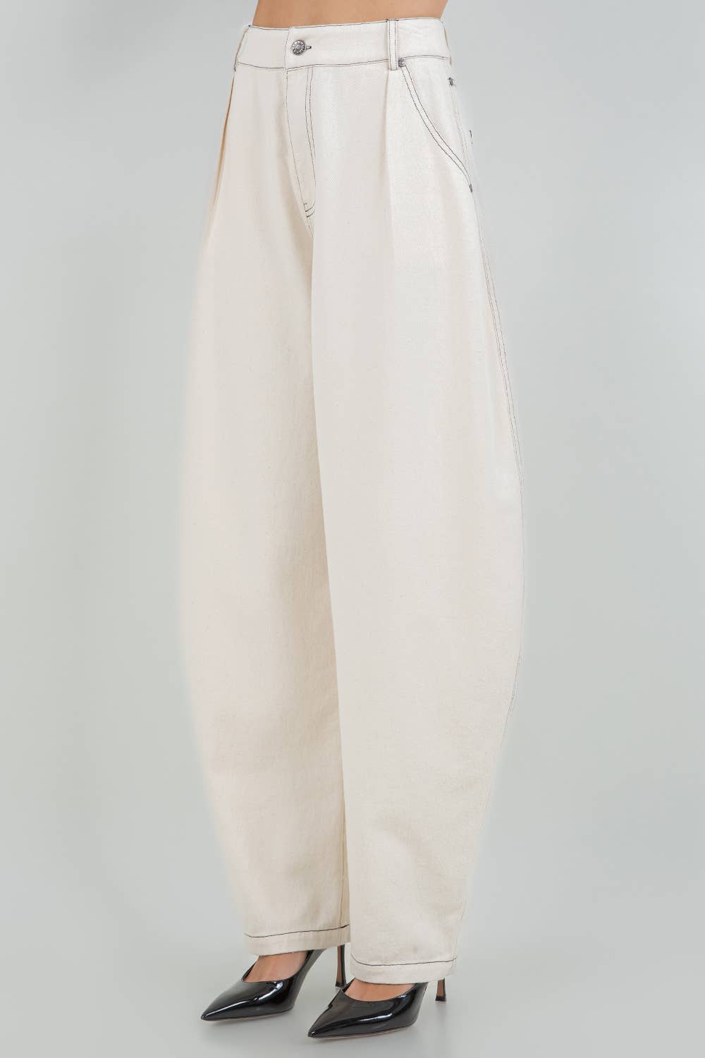 Soft Cotton Washed Barrel Jeans