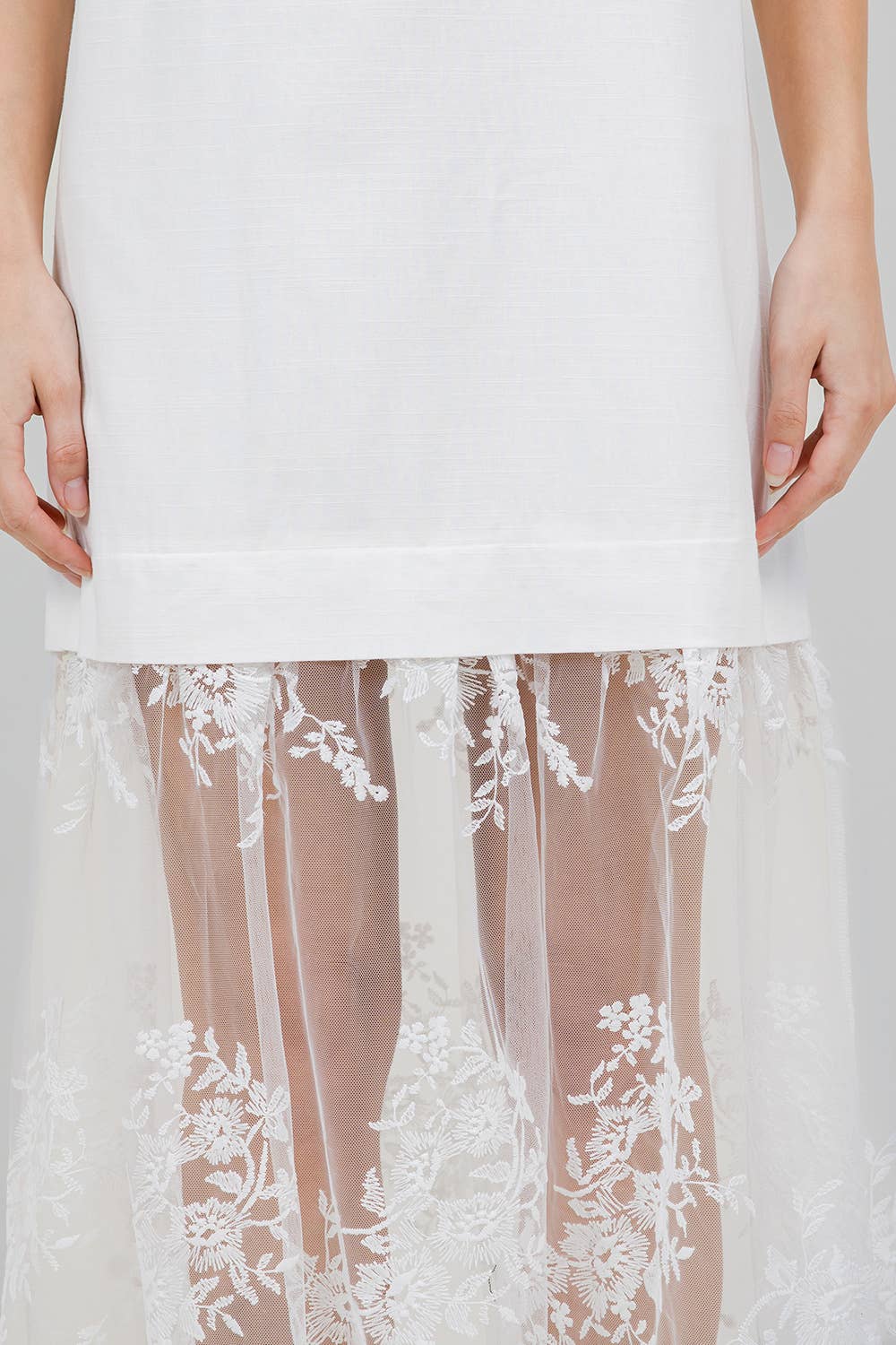 Veronica Linen Maxi Dress