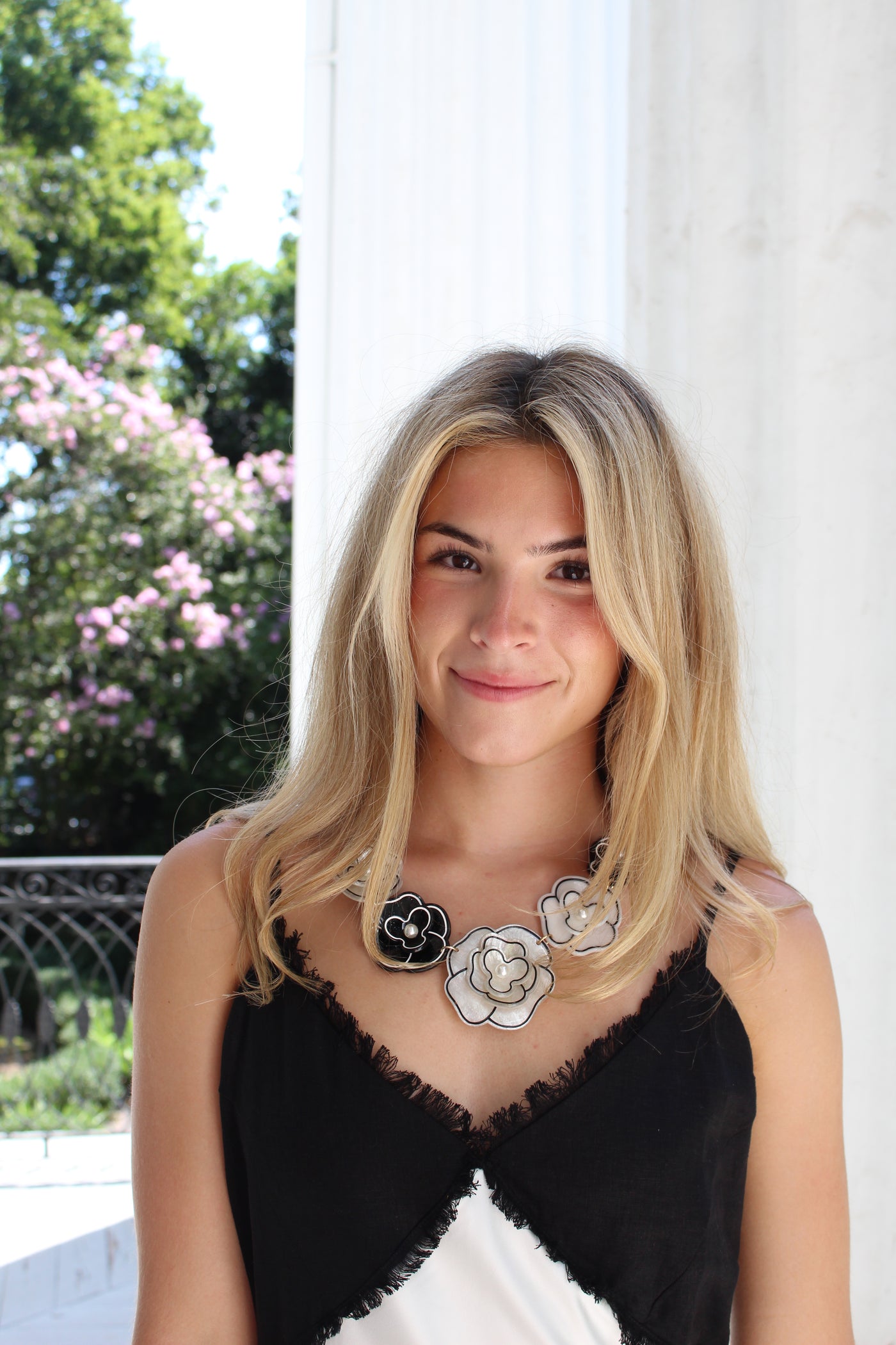 Claire Floral Necklace