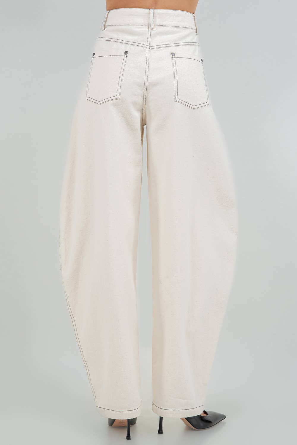 Soft Cotton Washed Barrel Jeans