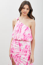Load image into Gallery viewer, O-Ring One Shoulder Crop Top
