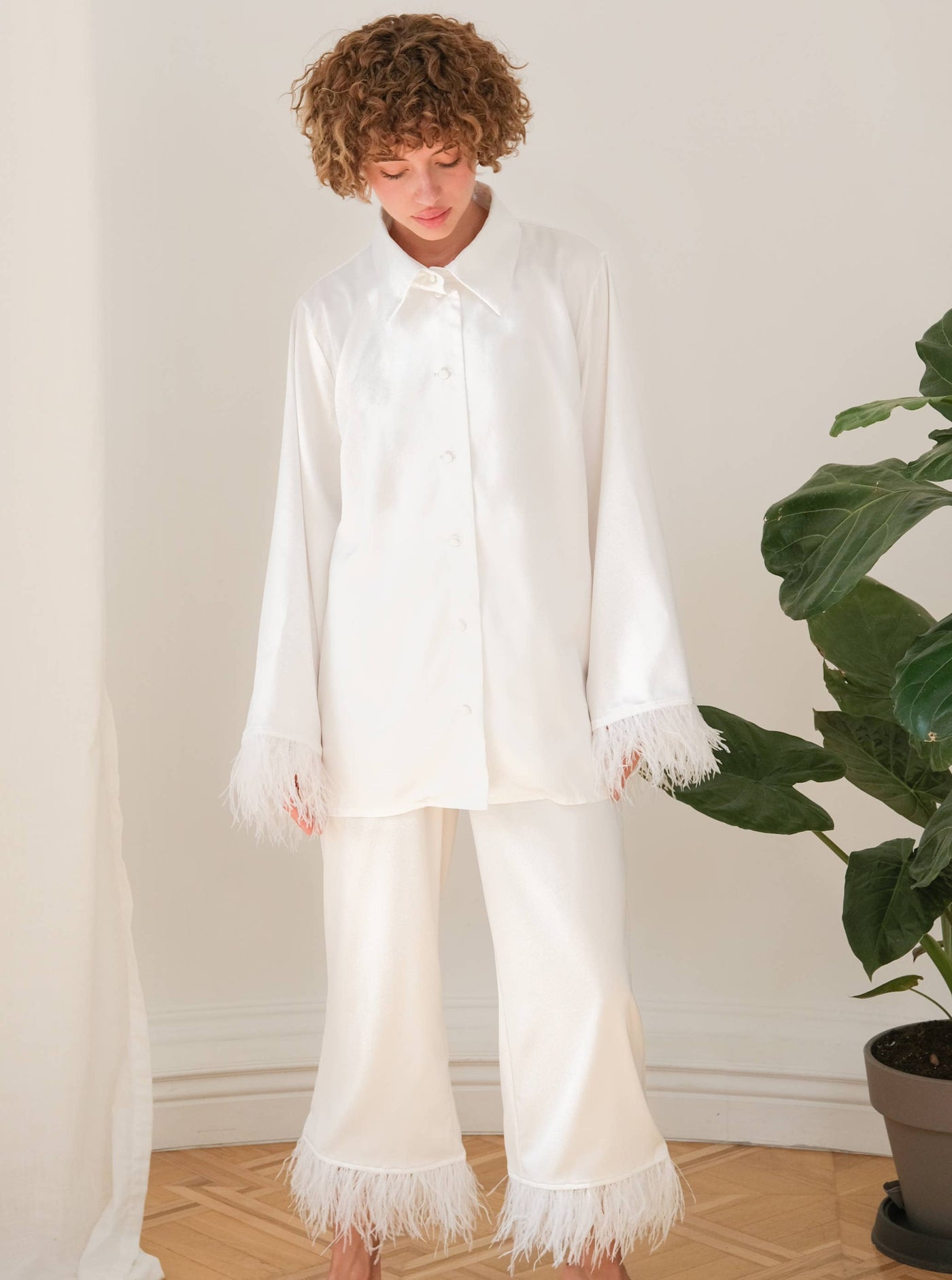 Silky Feathers Pajama Set (White)
